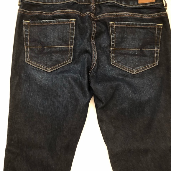 American Eagle Outfitters Womens Cropped Distressed Jeans Size 6 Low Rise - Picture 6 of 8